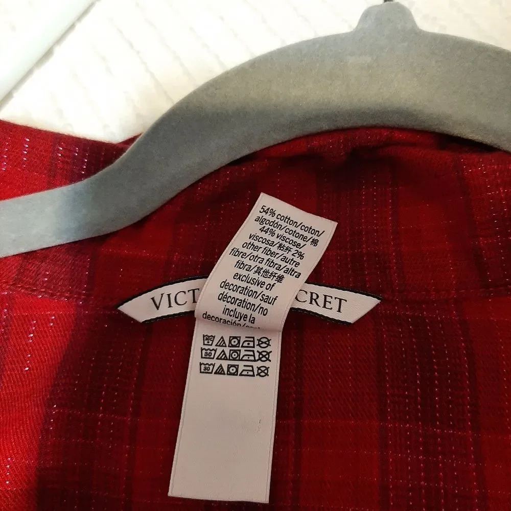 VICTORIA'S SECRET Red Black Pajama Tops Checker Button down Shirt Small